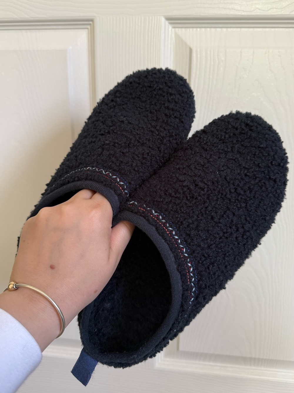 Bombas Sunday Slippers Navy Sherpa Fleece House Slip On Shoes, 9 Men’s